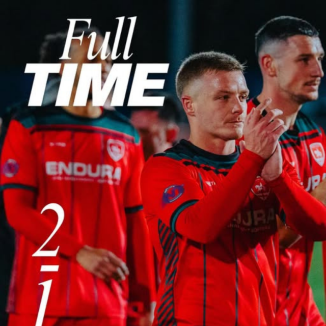 What a win! United Edge Title Challengers in Thrilling 2–1 Victory